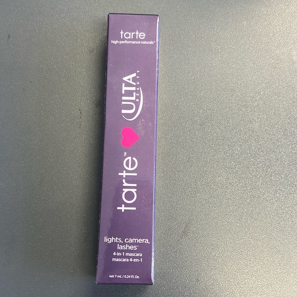 Tarte Ulta lights, camera lashes. 4-in-1 mascara. Black.